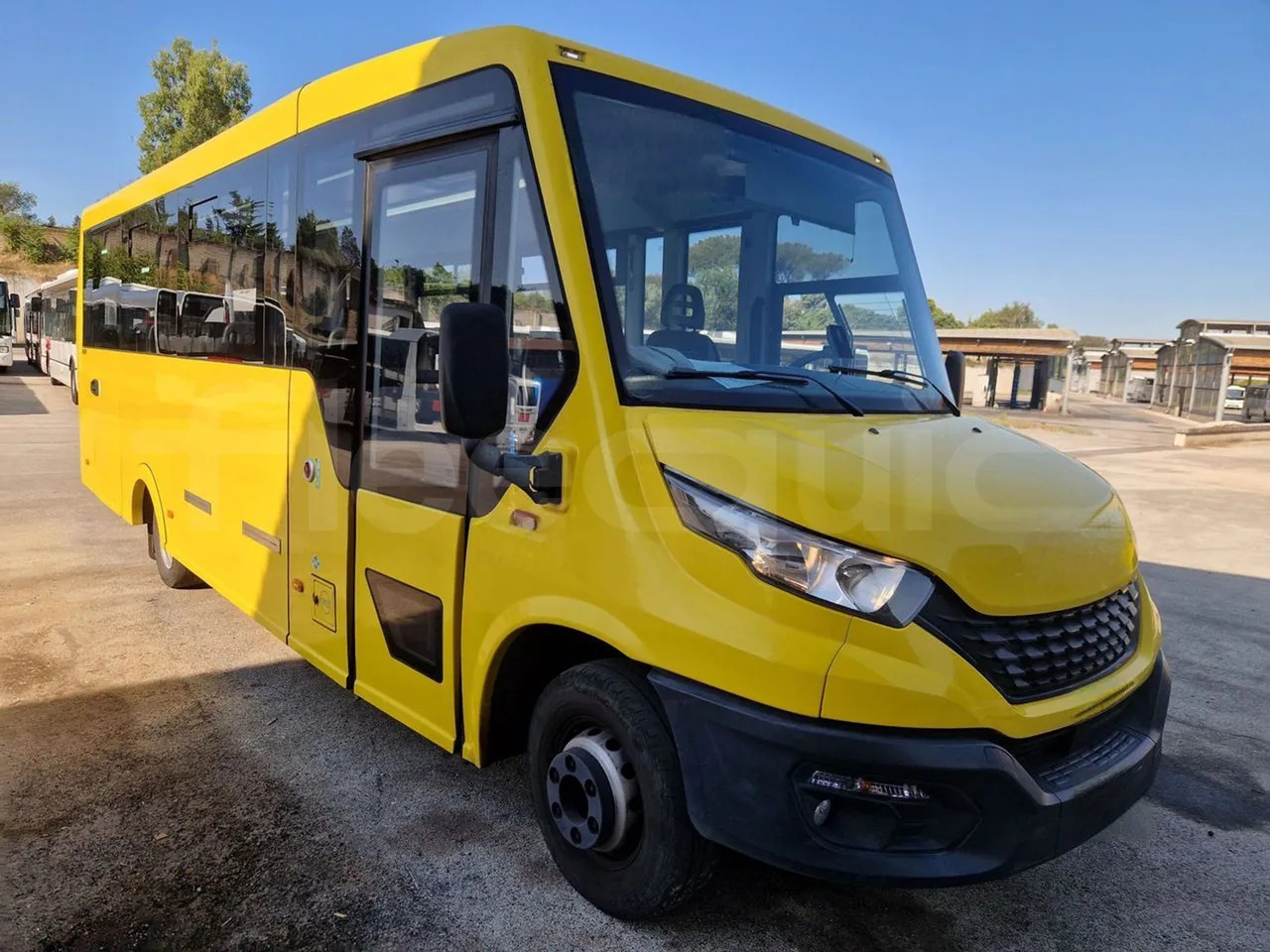 Iveco Indcar - Autobuz școlar: Foto 1 Iveco Indcar - Autobuz școlar: Foto 1