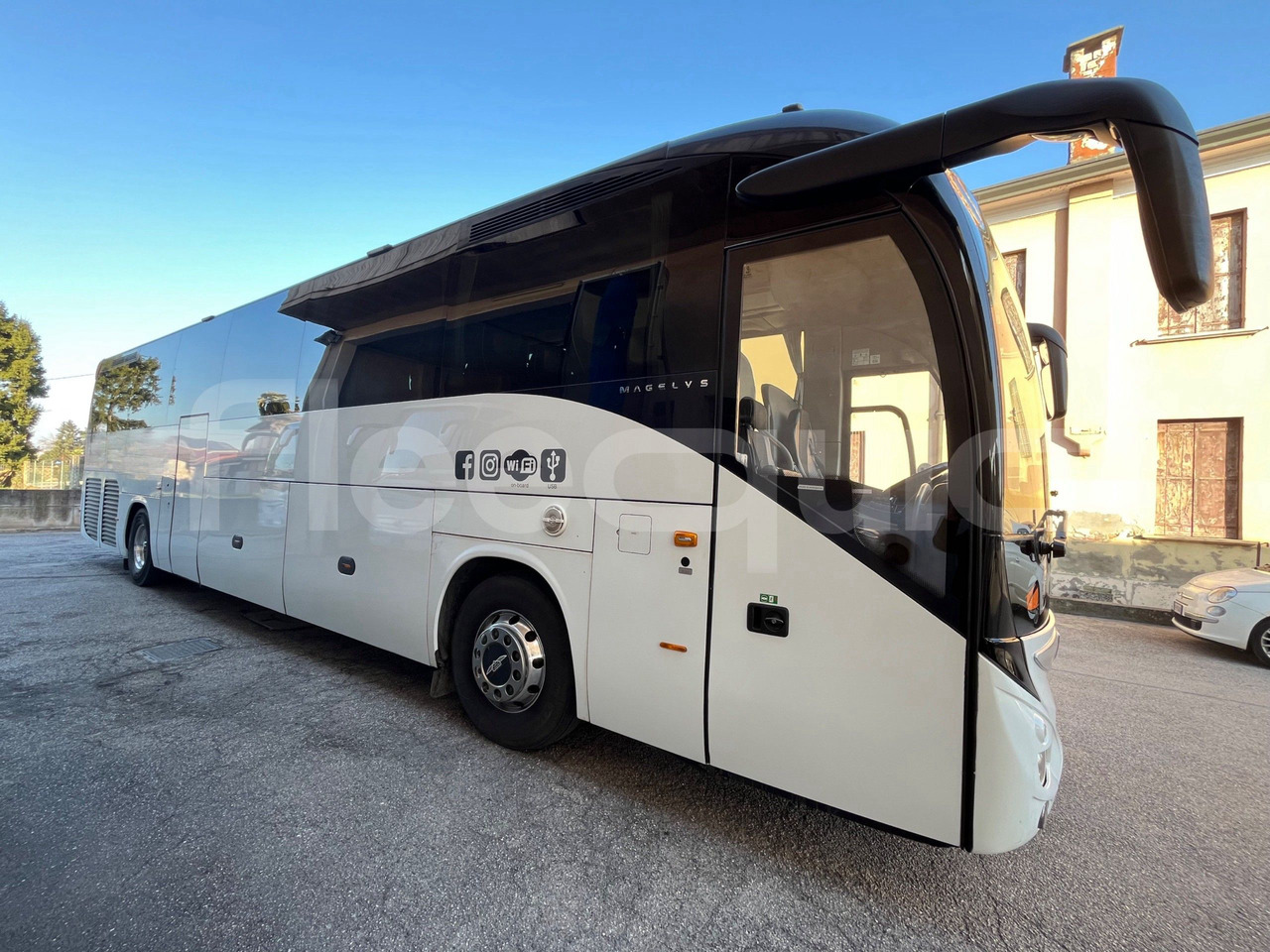 Iveco Magelys - Autocar: Foto 1 Iveco Magelys - Autocar: Foto 1