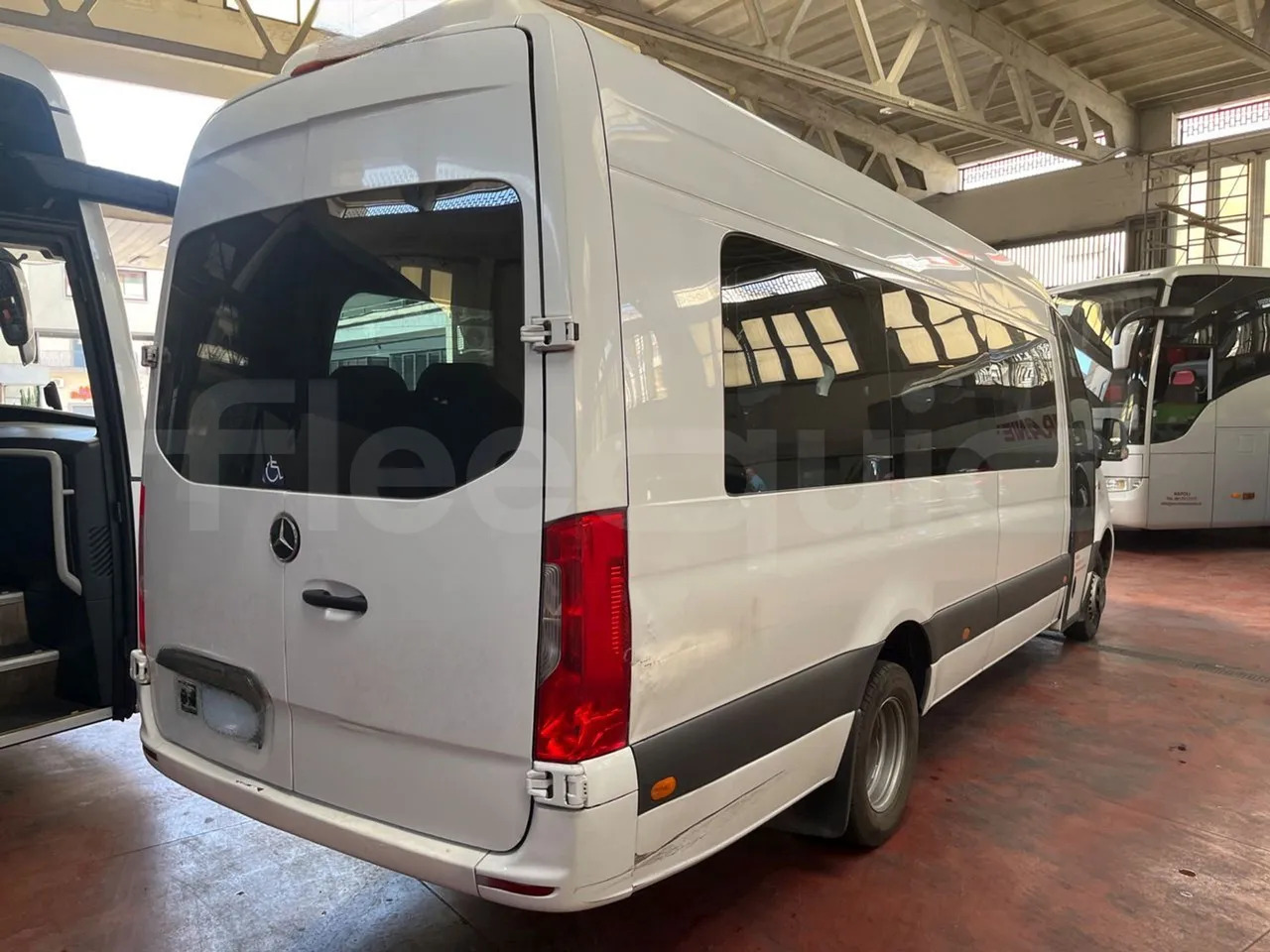 Autobuz interurban Mercedes-Benz Sprinter: Foto 10