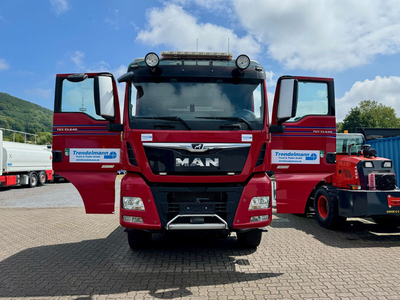 MAN TGS 33.640 6x4 Kipphydraulic-Retarder - Cap tractor: Foto 1 MAN TGS 33.640 6x4 Kipphydraulic-Retarder - Cap tractor: Foto 1