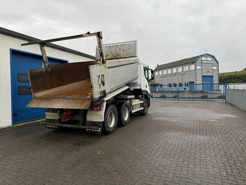 Iveco X-Way 570 AS 260XZ/HR 6x4 Hinterkipper Hardox Hydraulische Heckk - Camion basculantă: Foto 5 Iveco X-Way 570 AS 260XZ/HR 6x4 Hinterkipper Hardox Hydraulische Heckk - Camion basculantă: Foto 5