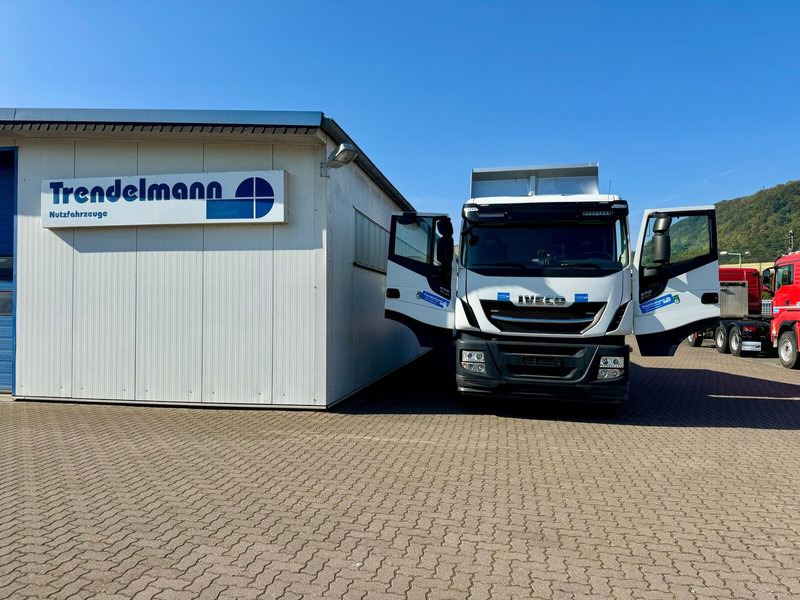 Iveco X-Way 570 AS 260XZ/HR 6x4 Hinterkipper Hardox Hydraulische Heckk - Camion basculantă: Foto 3 Iveco X-Way 570 AS 260XZ/HR 6x4 Hinterkipper Hardox Hydraulische Heckk - Camion basculantă: Foto 3