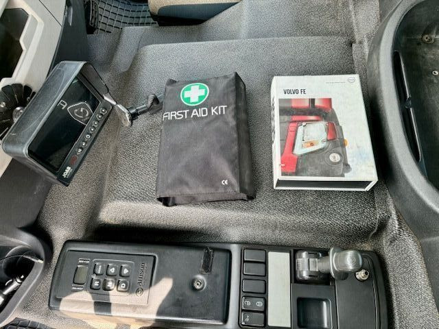 Volvo FE 350 ASK Tele 4x2 Ladefläche Teleskopierbar Dekra Tüv 09/2026 - Camion container de gunoi: Foto 5 Volvo FE 350 ASK Tele 4x2 Ladefläche Teleskopierbar Dekra Tüv 09/2026 - Camion container de gunoi: Foto 5