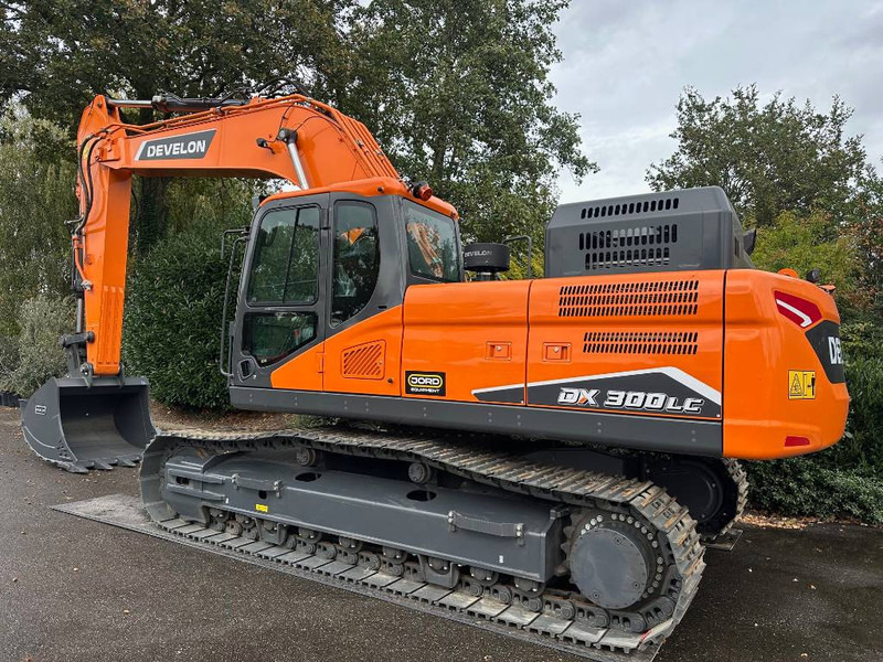 Develon DX 300 LC-7M - Excavator pe şenile: Foto 1 Develon DX 300 LC-7M - Excavator pe şenile: Foto 1