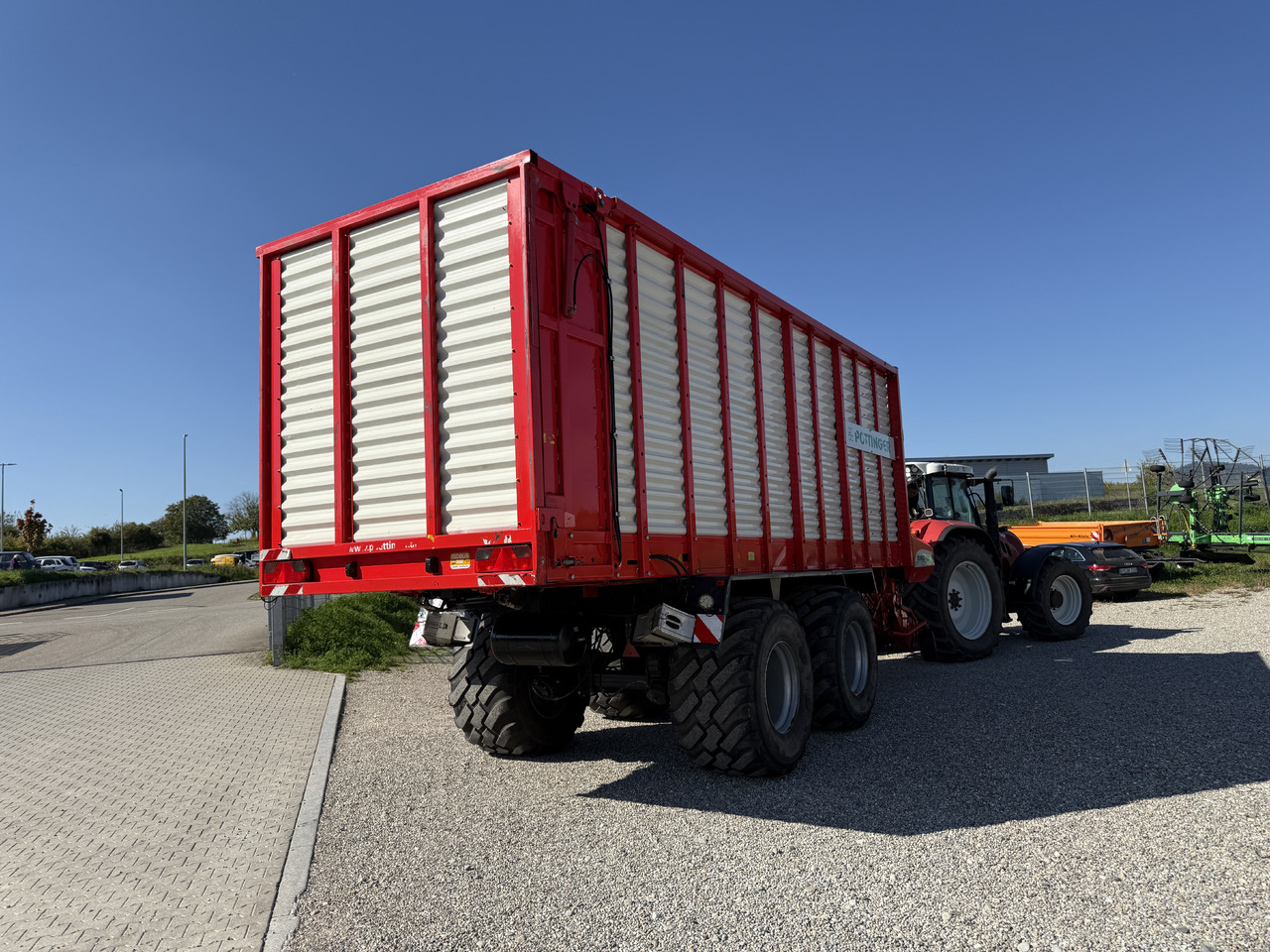 PÖTTINGER Jumbo 6600 L - Remorcă pentru heder: Foto 2 PÖTTINGER Jumbo 6600 L - Remorcă pentru heder: Foto 2