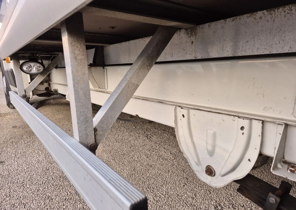 Fiat Ducato 3.0 160KM - Autoutilitară box: Foto 5 Fiat Ducato 3.0 160KM - Autoutilitară box: Foto 5