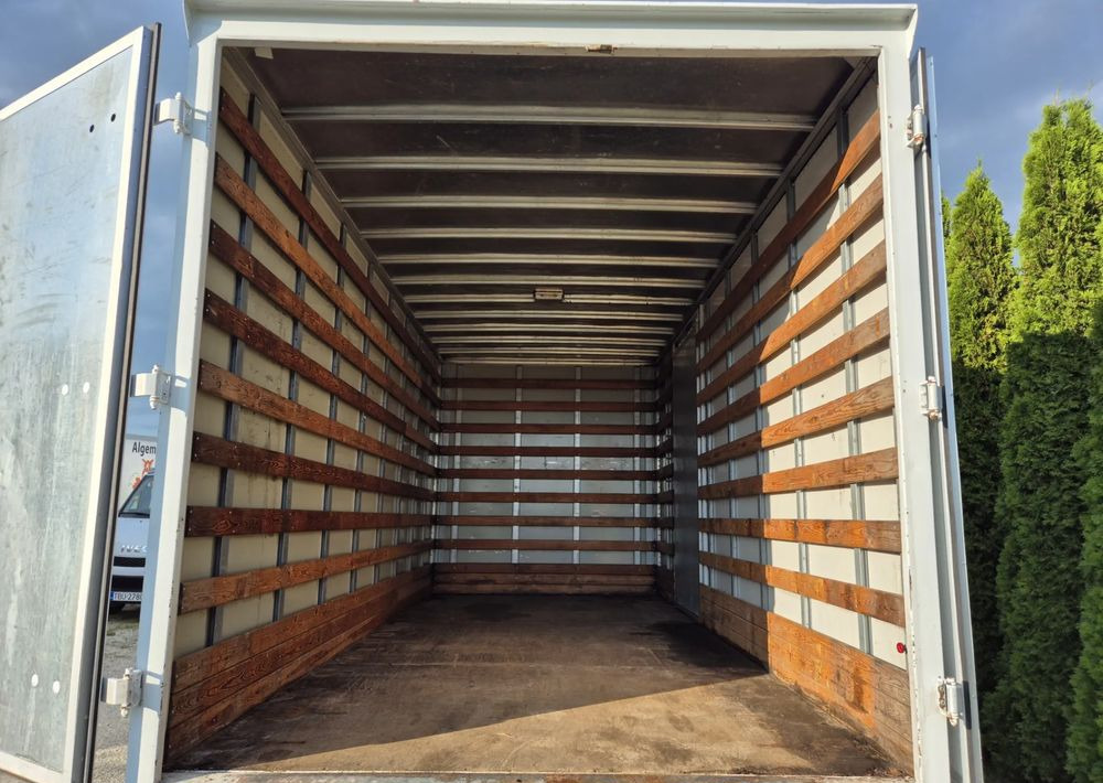Iveco 50C15 3.0 150KM - Autoutilitară box: Foto 4 Iveco 50C15 3.0 150KM - Autoutilitară box: Foto 4