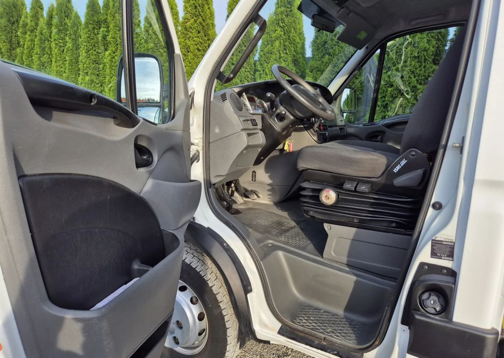 Iveco 65C18 3.0 180KM - Autoutilitară basculantă: Foto 5 Iveco 65C18 3.0 180KM - Autoutilitară basculantă: Foto 5