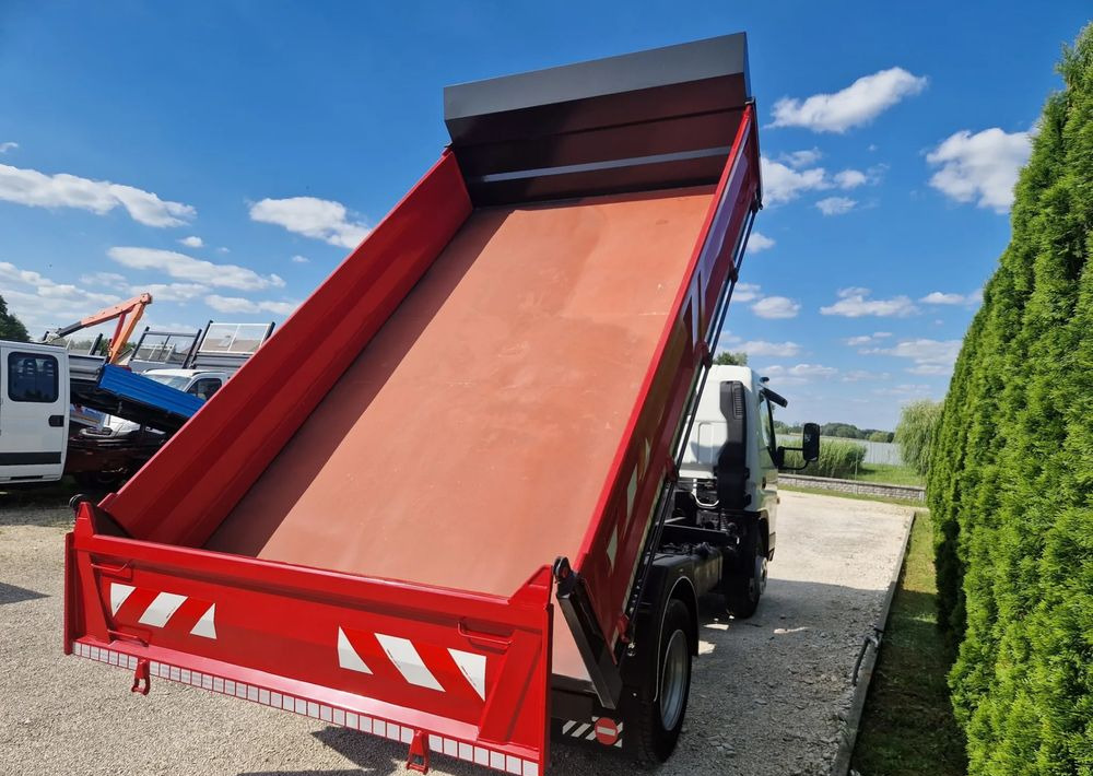 Mitsubishi Canter 7c15 3.0 150KM - Autoutilitară basculantă: Foto 4 Mitsubishi Canter 7c15 3.0 150KM - Autoutilitară basculantă: Foto 4