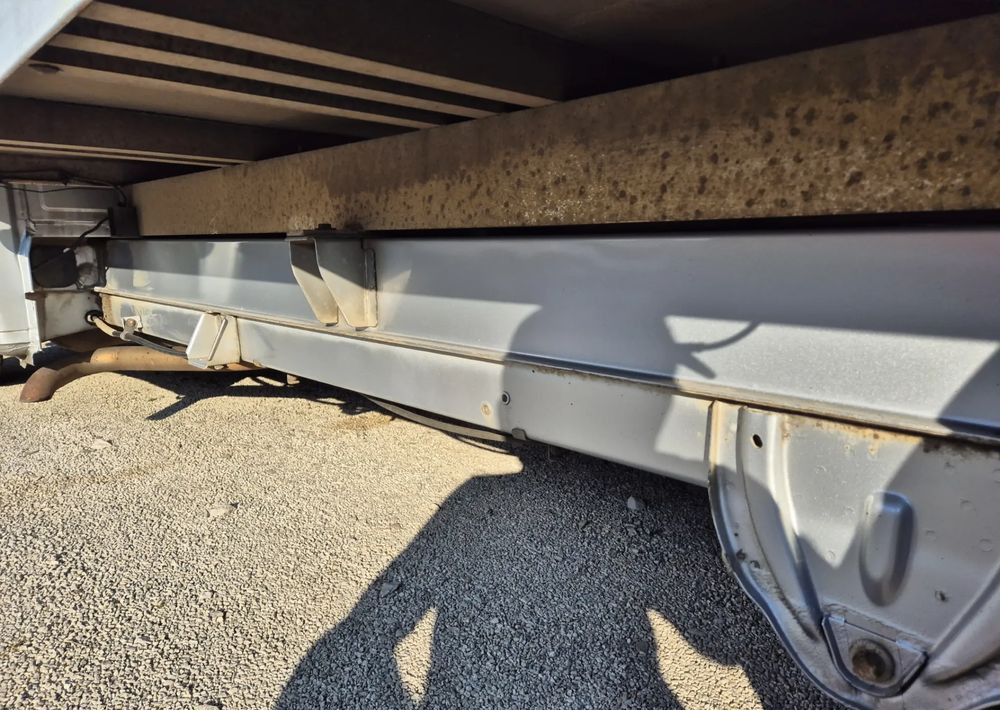 Peugeot Boxer 3.0 180KM - Autoutilitară box: Foto 4 Peugeot Boxer 3.0 180KM - Autoutilitară box: Foto 4