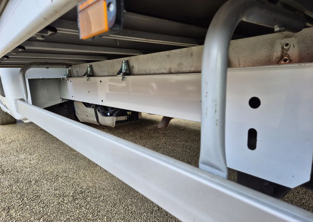 Renault Master 2.3 150KM/ Nowa Skrzynia 4.5m/ - Autoutilitară cu platformă: Foto 4 Renault Master 2.3 150KM/ Nowa Skrzynia 4.5m/ - Autoutilitară cu platformă: Foto 4