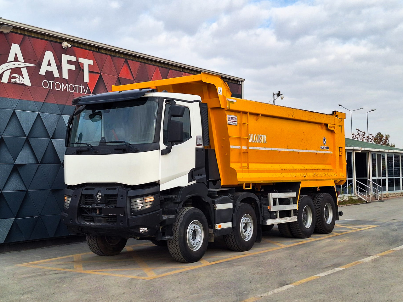 RENAULT K 520 - Camion basculantă: Foto 1 RENAULT K 520 - Camion basculantă: Foto 1