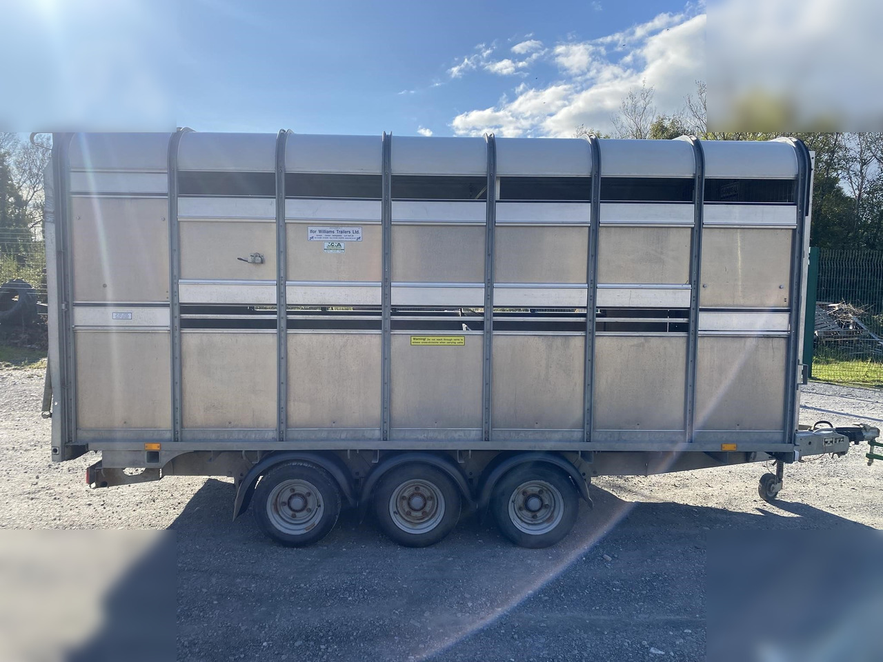 2017 IFOR WILLIAMS DP120G - Remorcă transport animale: Foto 5 2017 IFOR WILLIAMS DP120G - Remorcă transport animale: Foto 5