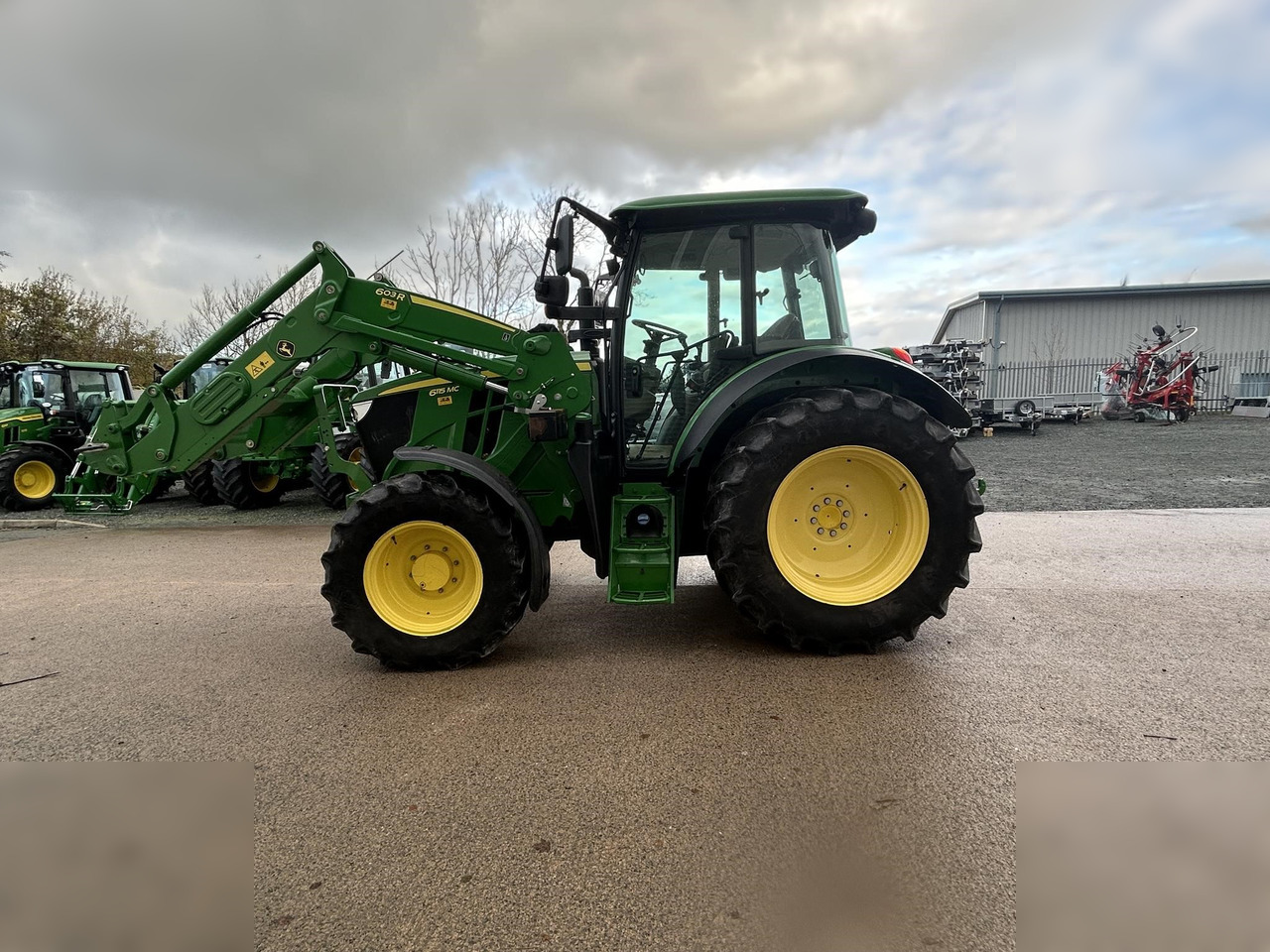2018 JOHN DEERE 6115MC - Tractor agricol: Foto 5 2018 JOHN DEERE 6115MC - Tractor agricol: Foto 5