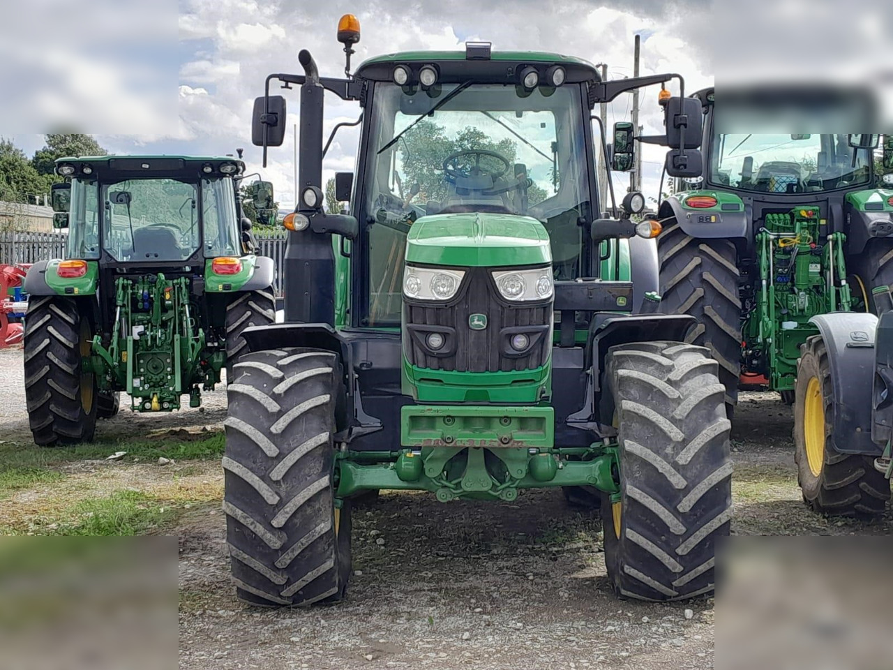 2018 JOHN DEERE 6130M - Tractor agricol: Foto 3 2018 JOHN DEERE 6130M - Tractor agricol: Foto 3