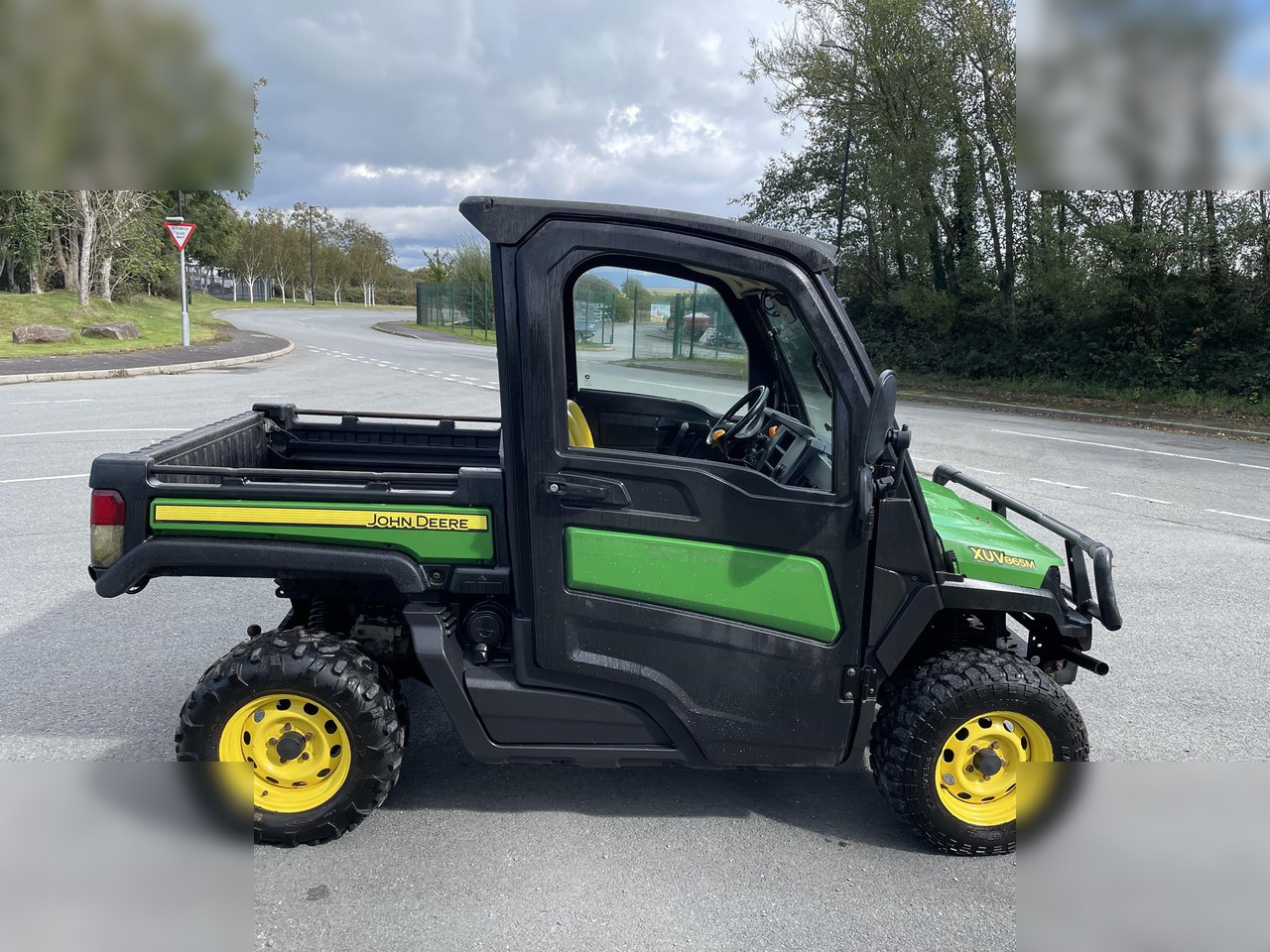 2020 JOHN DEERE GATOR XUV 865M - Maşina comunala: Foto 2 2020 JOHN DEERE GATOR XUV 865M - Maşina comunala: Foto 2