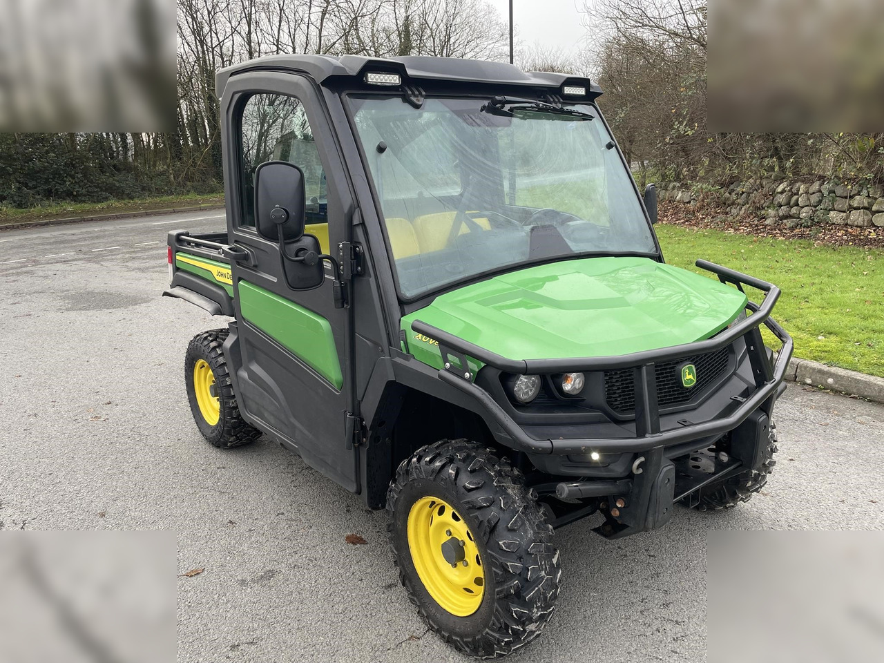 2023 JOHN DEERE GATOR XUV 865M - Maşina comunala: Foto 1 2023 JOHN DEERE GATOR XUV 865M - Maşina comunala: Foto 1
