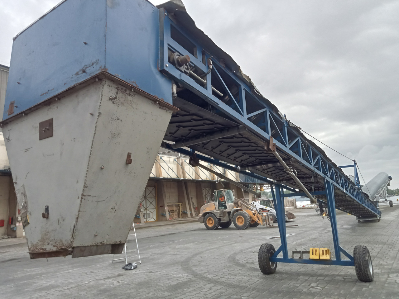 PowerTec PT25 - Bandă transportoare: Foto 1 PowerTec PT25 - Bandă transportoare: Foto 1