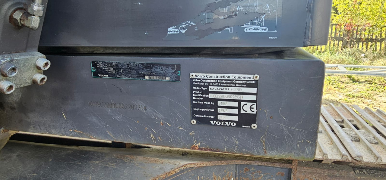Excavator pe şenile VOLVO EC220DL: Foto 21 Excavator pe şenile VOLVO EC220DL: Foto 21