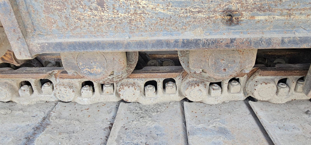 Excavator pe şenile VOLVO EC220DL: Foto 17 Excavator pe şenile VOLVO EC220DL: Foto 17