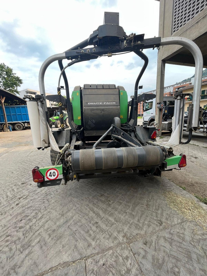 Deutz-Fahr Varimaster 560 - Presă baloţi rotunzi: Foto 3 Deutz-Fahr Varimaster 560 - Presă baloţi rotunzi: Foto 3