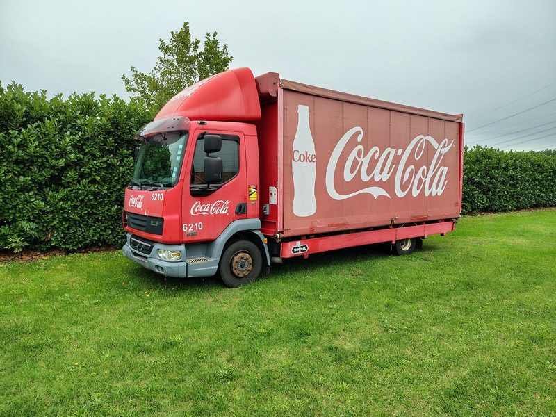 DAF LF45-220 - Camion pentru transportul băuturilor: Foto 1 DAF LF45-220 - Camion pentru transportul băuturilor: Foto 1