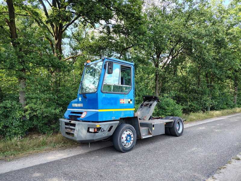 Terberg Yt180 - Tractor terminal: Foto 1 Terberg Yt180 - Tractor terminal: Foto 1