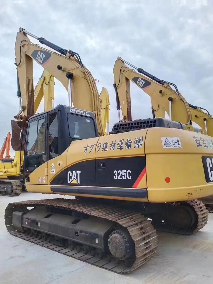 CATERPILLAR 325C used excavator low price for sale - Excavator pe şenile: Foto 3 CATERPILLAR 325C used excavator low price for sale - Excavator pe şenile: Foto 3