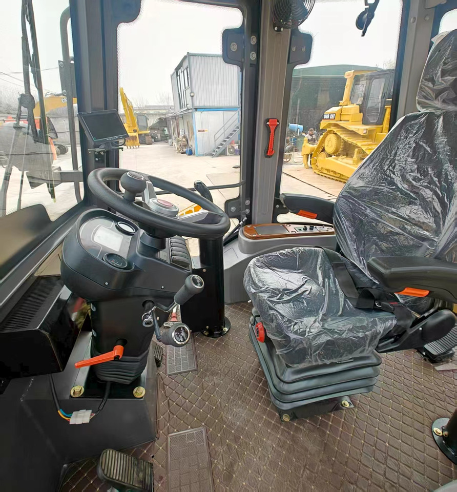 JCB 3CX backhoe loader original stock new tlb - Buldoexcavator: Foto 3 JCB 3CX backhoe loader original stock new tlb - Buldoexcavator: Foto 3