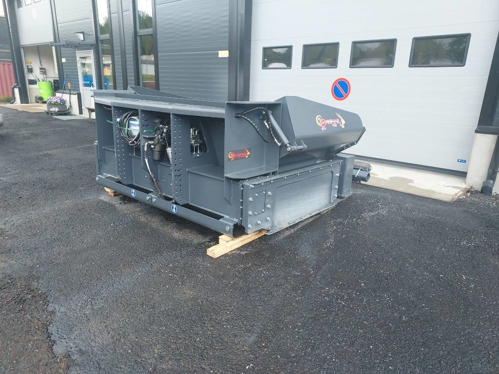 Reptail TM - Autogreder: Foto 3 Reptail TM - Autogreder: Foto 3