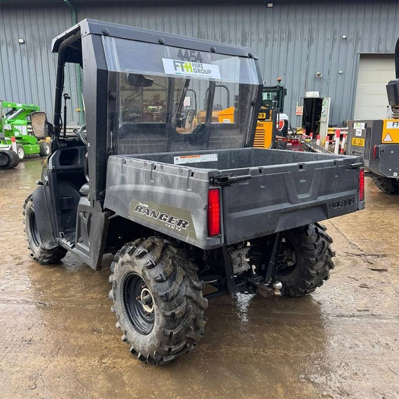 Polaris 400 - Maşina comunala: Foto 3 Polaris 400 - Maşina comunala: Foto 3