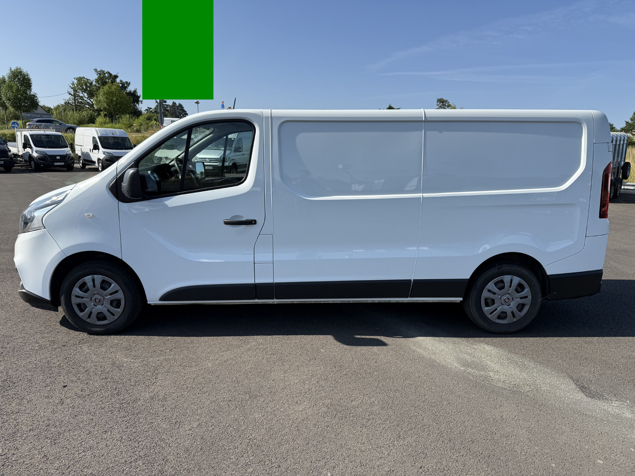 FIAT TALENTO 1T3 LH1 2.0MULTIJET120 PRO LOUNGE + ATTELAGE ET KIT BOIS COMPLET - Dubă: Foto 3 FIAT TALENTO 1T3 LH1 2.0MULTIJET120 PRO LOUNGE + ATTELAGE ET KIT BOIS COMPLET - Dubă: Foto 3