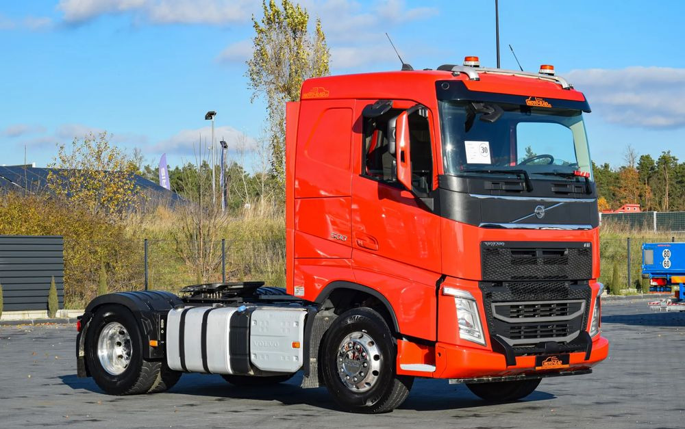 Volvo FH500 / NISKA KABINA / HYDRAULIKA / EURO 6 / ACC / LEDY / ALUFELGI / SERWISOWANY / SPROWADZONY - Cap tractor: Foto 2 Volvo FH500 / NISKA KABINA / HYDRAULIKA / EURO 6 / ACC / LEDY / ALUFELGI / SERWISOWANY / SPROWADZONY - Cap tractor: Foto 2