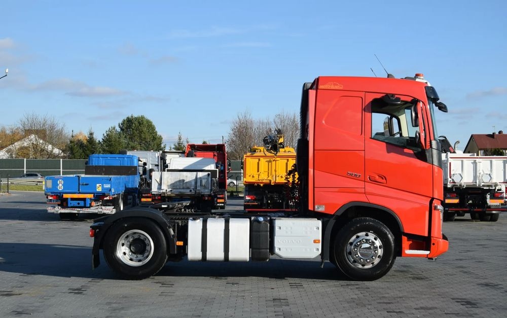 Volvo FH500 / NISKA KABINA / HYDRAULIKA / EURO 6 / ACC / LEDY / ALUFELGI / SERWISOWANY / SPROWADZONY - Cap tractor: Foto 3 Volvo FH500 / NISKA KABINA / HYDRAULIKA / EURO 6 / ACC / LEDY / ALUFELGI / SERWISOWANY / SPROWADZONY - Cap tractor: Foto 3