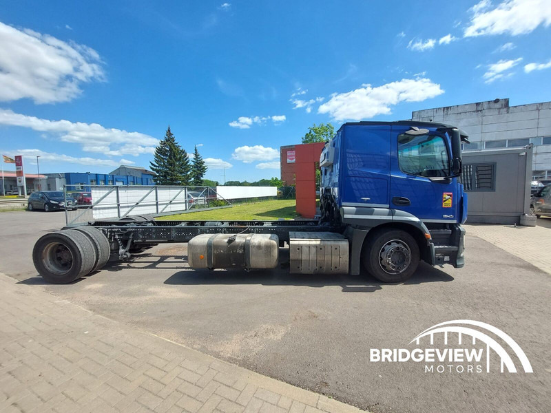 Mercedes-Benz Actros 1843 - Camion şasiu: Foto 5 Mercedes-Benz Actros 1843 - Camion şasiu: Foto 5