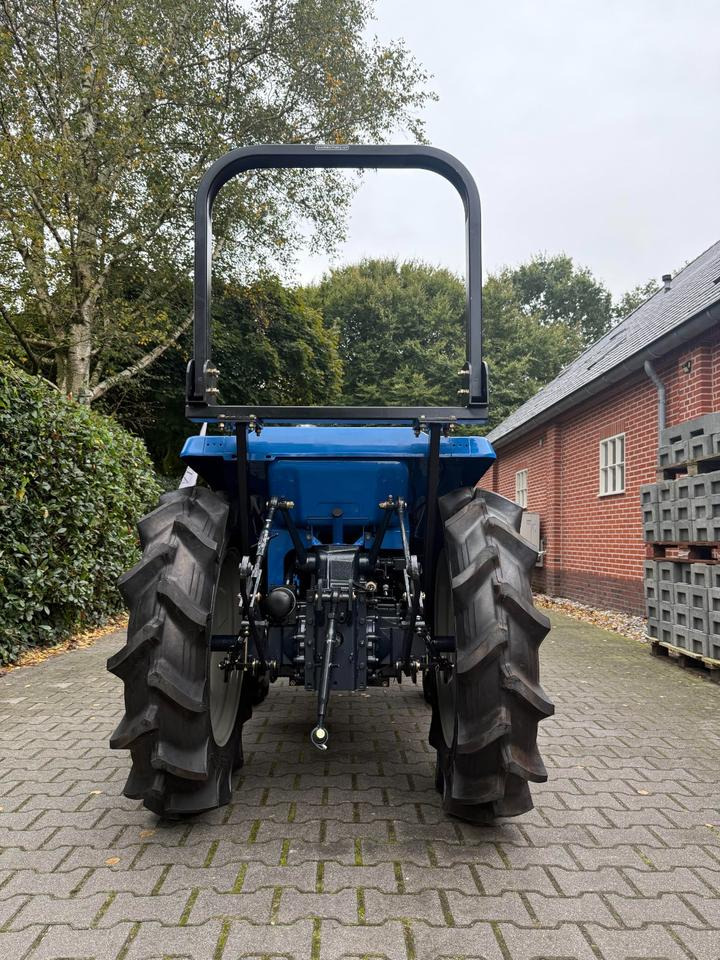 Tractor mic Kleintraktor Iseki TU237 mit Frontlader ab 149 € pro Monat.: Foto 7 Tractor mic Kleintraktor Iseki TU237 mit Frontlader ab 149 € pro Monat.: Foto 7