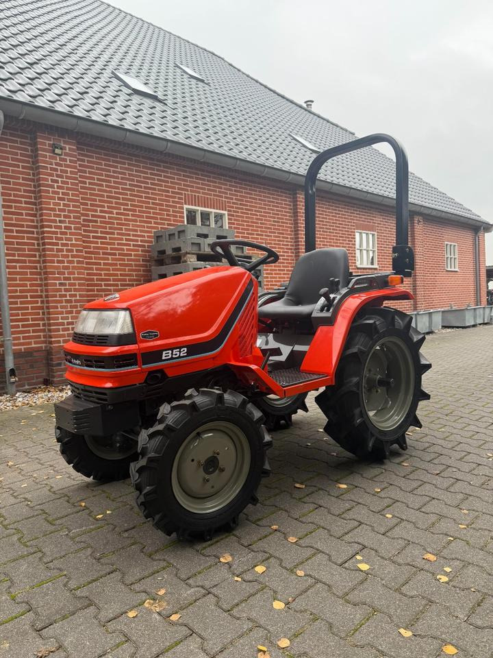 Kleintraktor Kubota B52 ab 49 € pro Monat. - Tractor mic: Foto 1 Kleintraktor Kubota B52 ab 49 € pro Monat. - Tractor mic: Foto 1