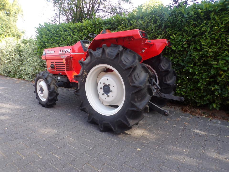 Kleintraktor Kubota L1-275 - Tractor mic: Foto 3 Kleintraktor Kubota L1-275 - Tractor mic: Foto 3