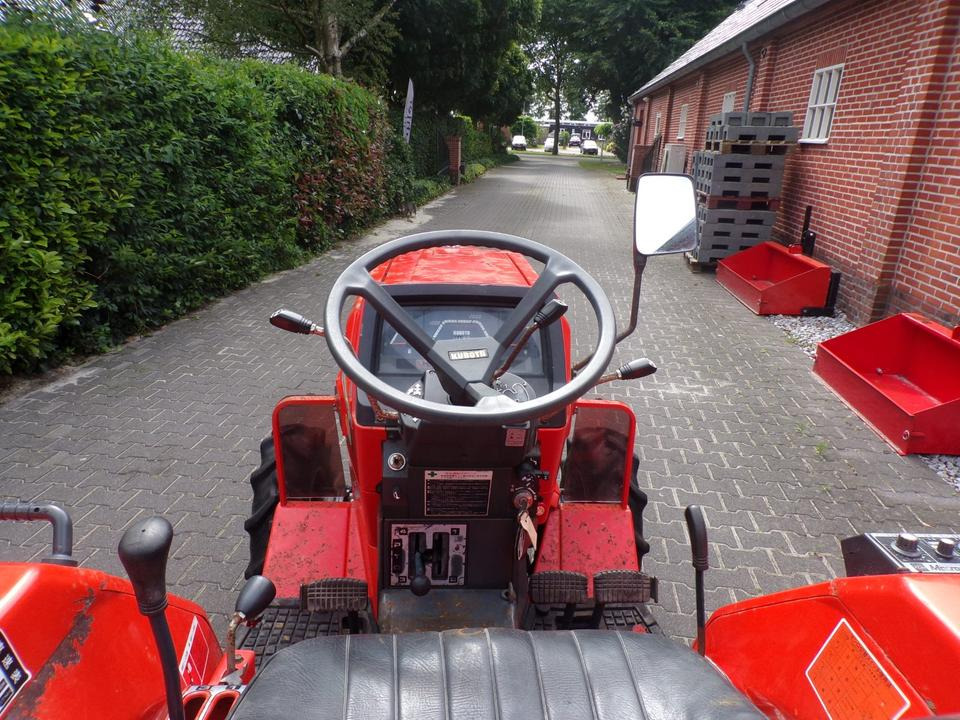 Tractor mic Kleintraktor Kubota ZL1-185: Foto 7