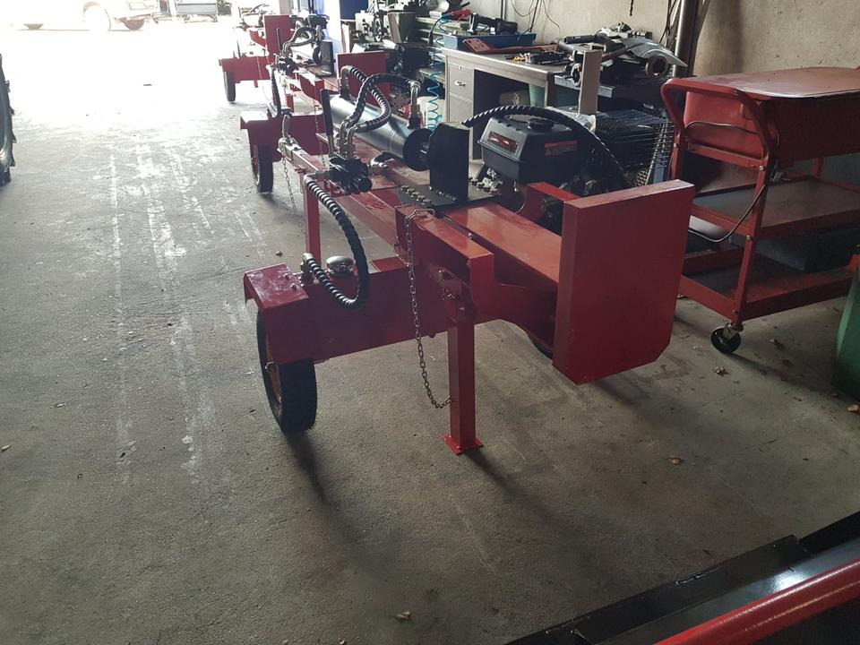 Spaltmaschine LS22 für Kleintraktor - Despicator lemne: Foto 1 Spaltmaschine LS22 für Kleintraktor - Despicator lemne: Foto 1