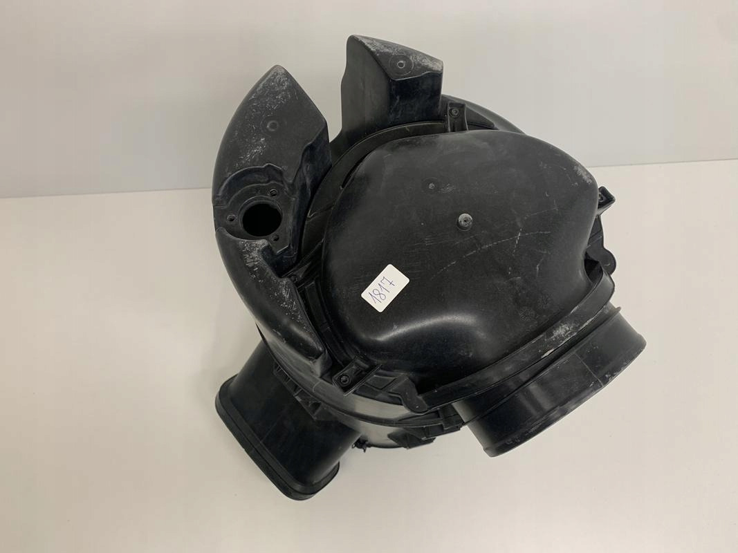 FILTR POWIETRZA OBUDOWA FILTRA MAN TGS TGX EURO 6 - Filtru de aer pentru Camion: Foto 2 FILTR POWIETRZA OBUDOWA FILTRA MAN TGS TGX EURO 6 - Filtru de aer pentru Camion: Foto 2