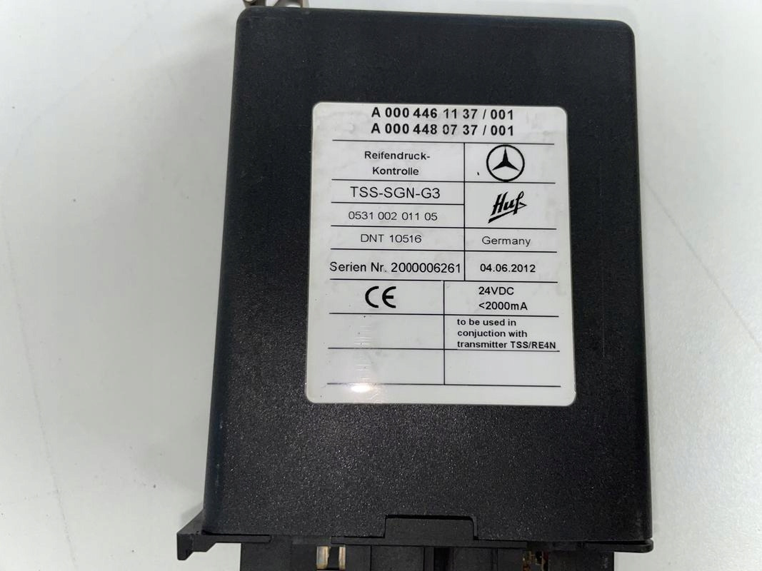 KOMPUTER SILNIKA MERCEDES A0004460737 A0004480737 - Calculator de bord pentru Camion: Foto 2 KOMPUTER SILNIKA MERCEDES A0004460737 A0004480737 - Calculator de bord pentru Camion: Foto 2