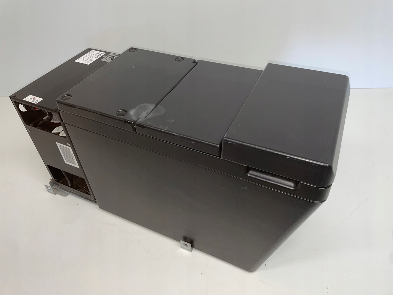 LODÓWKA CHŁODZIARKA IVECO STRALIS INTEL B 504195453 - Cabină și interior pentru Camion: Foto 2 LODÓWKA CHŁODZIARKA IVECO STRALIS INTEL B 504195453 - Cabină și interior pentru Camion: Foto 2