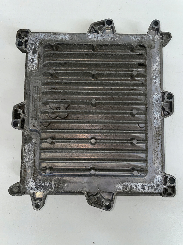 MAN TGX TGS E6 STEROWNIK KOMPUTER SILNIKA EDC 0281020273 - Calculator de bord pentru Camion: Foto 3 MAN TGX TGS E6 STEROWNIK KOMPUTER SILNIKA EDC 0281020273 - Calculator de bord pentru Camion: Foto 3