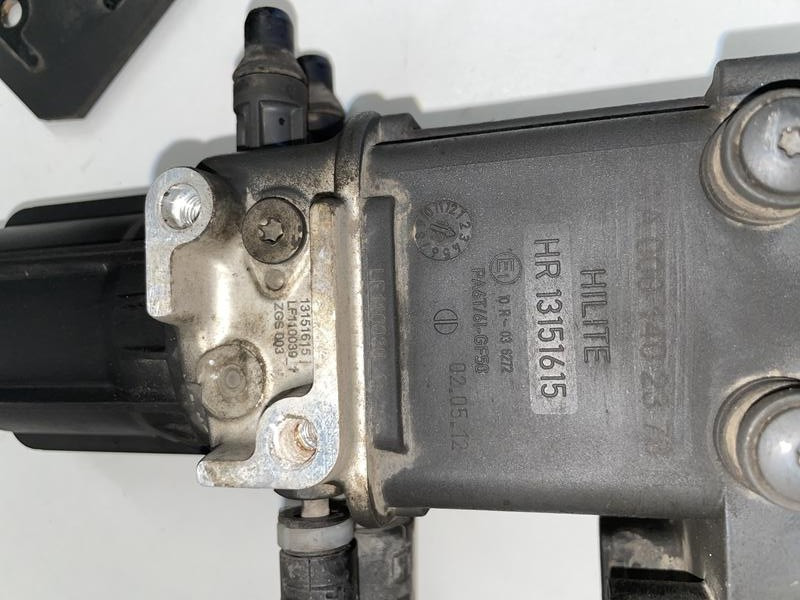 POMPA ADBLUE MERCEDES ACTROS MP4 MP 4 A0001402378 - Rezervor pentru AdBlue pentru Camion: Foto 4 POMPA ADBLUE MERCEDES ACTROS MP4 MP 4 A0001402378 - Rezervor pentru AdBlue pentru Camion: Foto 4