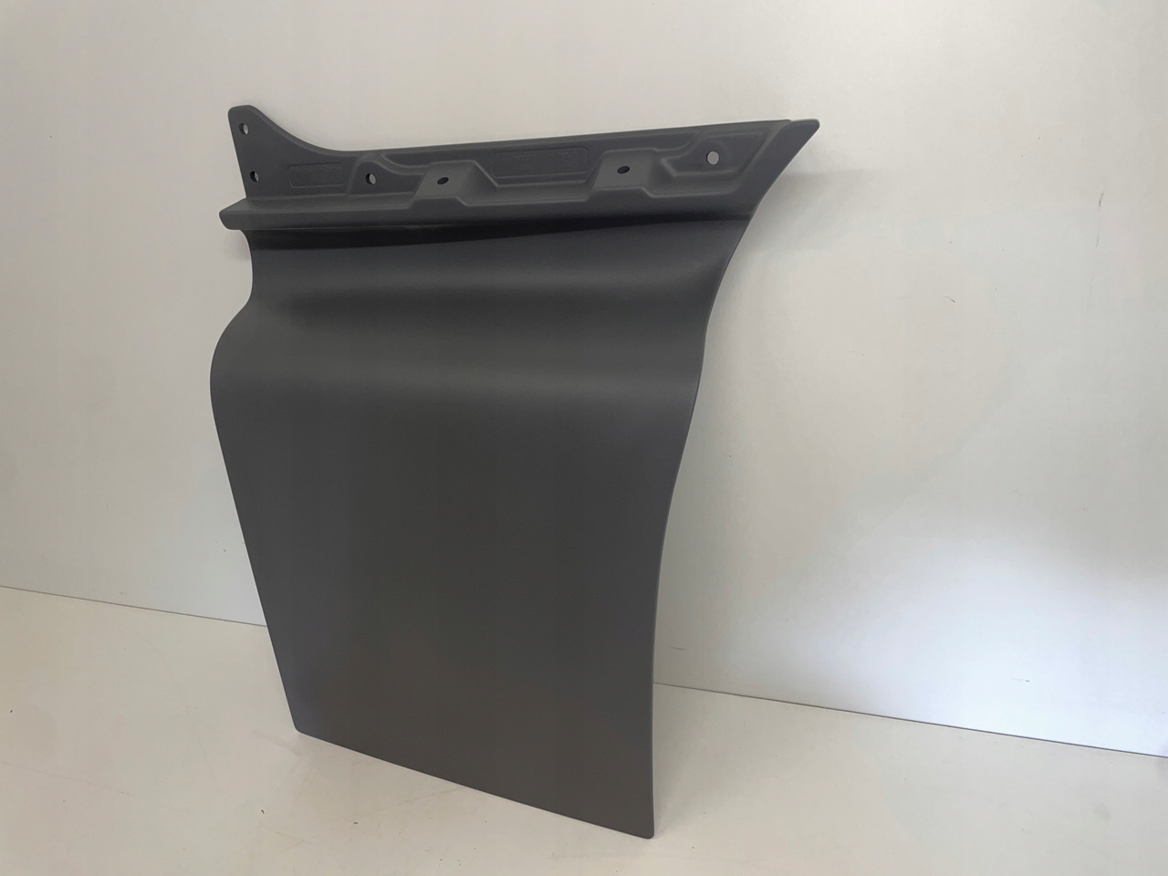 PRZEDŁUŻENIE DRZWI MAN TGS TGA 81626100021 - Uşă și piese pentru Camion: Foto 3 PRZEDŁUŻENIE DRZWI MAN TGS TGA 81626100021 - Uşă și piese pentru Camion: Foto 3