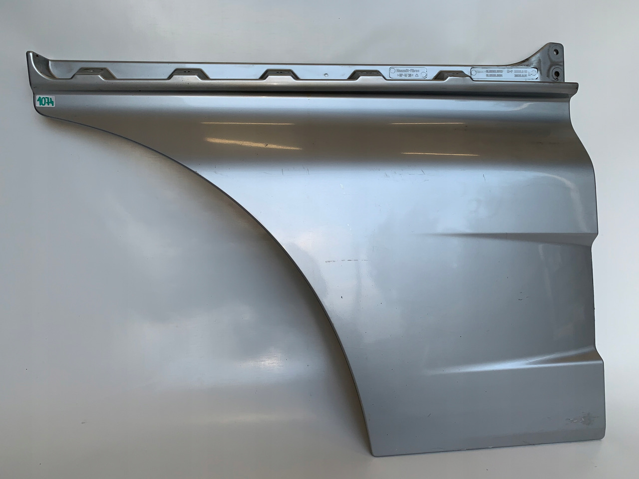 PRZEDŁUŻENIE DRZWI OSŁONA MAN TGA TGX KOLOR SREBRN - Caroserie și exterior pentru Camion: Foto 1 PRZEDŁUŻENIE DRZWI OSŁONA MAN TGA TGX KOLOR SREBRN - Caroserie și exterior pentru Camion: Foto 1