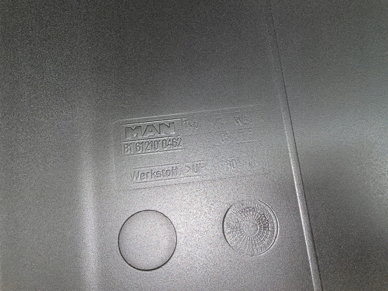PRZEDNI BŁOTNIK MAN TGA TGX E6 81612100462 - Caroserie și exterior pentru Camion: Foto 5 PRZEDNI BŁOTNIK MAN TGA TGX E6 81612100462 - Caroserie și exterior pentru Camion: Foto 5