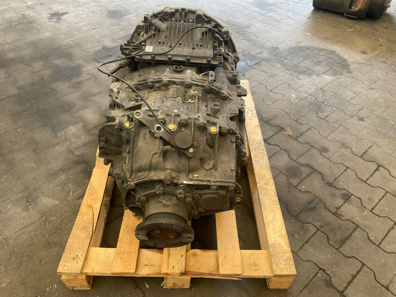 SKRZYNIA BIEGÓW MAN TGS TGX EURO 6 12AS2330TD - Cutie de viteze pentru Camion: Foto 4 SKRZYNIA BIEGÓW MAN TGS TGX EURO 6 12AS2330TD - Cutie de viteze pentru Camion: Foto 4