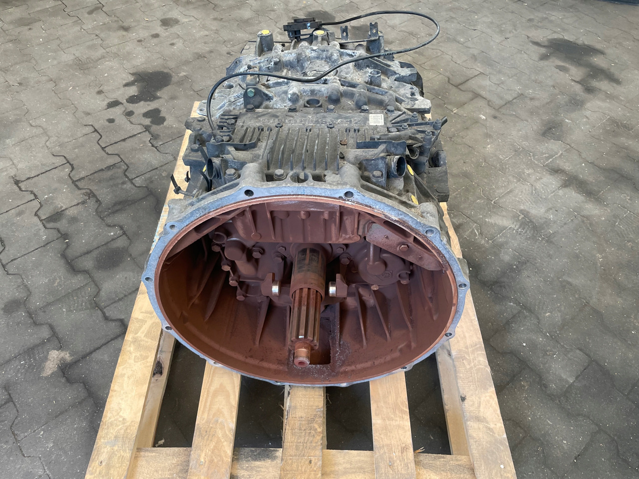 SKRZYNIA BIEGÓW MAN TGS TGX EURO 6 12AS2330TD - Cutie de viteze pentru Camion: Foto 2 SKRZYNIA BIEGÓW MAN TGS TGX EURO 6 12AS2330TD - Cutie de viteze pentru Camion: Foto 2